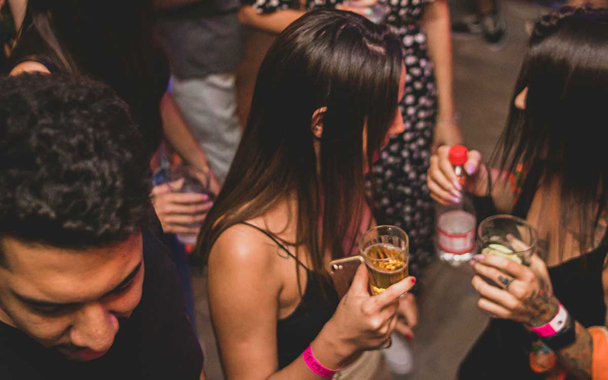 Venue using high-quality crowd control wristbands for patron identification and security