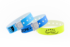 Durable plastic wristbands with snap closures for secure, multi-day events in Canada